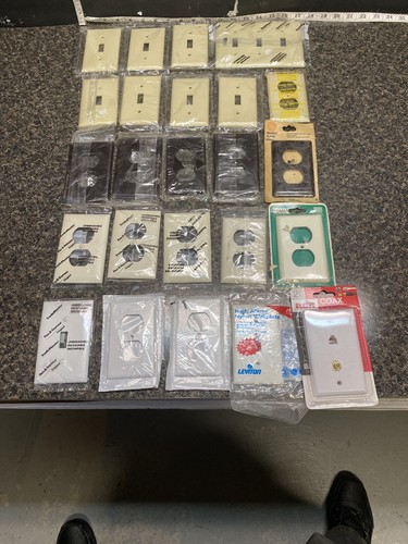 New mixed lot plastic - 24,